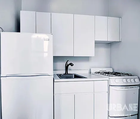 Rented by Urbane Brokerage | media 5