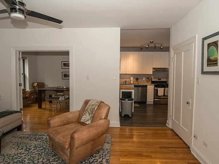 632 W Stratford Pl #S3 — Photo 7