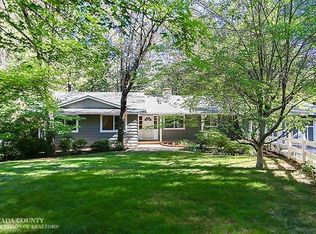 10220 Braemar Way, Grass Valley, CA 95949