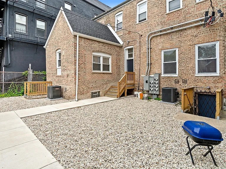 3316 S Morgan St #2R — Photo 8