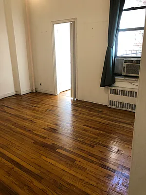 Rented by Eight Horse Realty | media 34