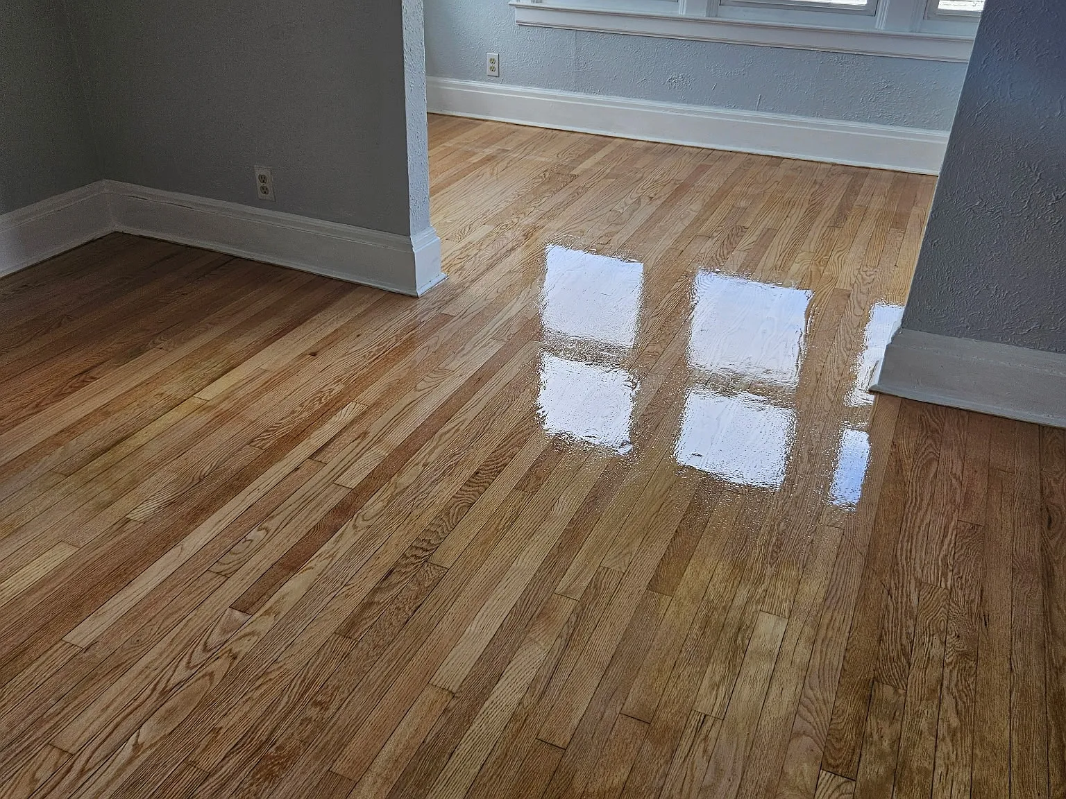 2 bed, 1200 sqft, $1,450 — Photo 1