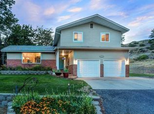 1131 Moon Valley Rd, Billings, MT 59105
