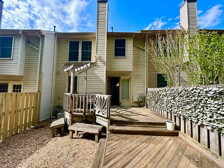 7503 Westmore Dr — Photo 34