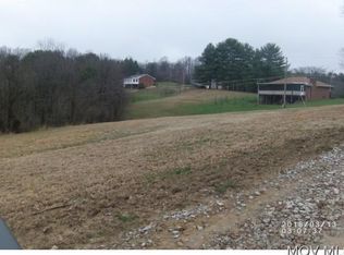 Ashby Ridge Rd, Parkersburg, WV 26104