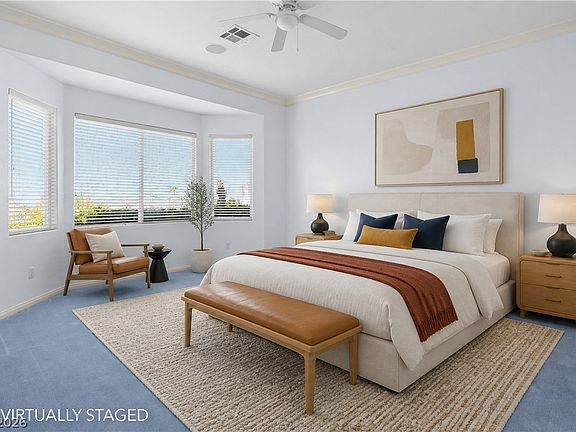3rd image of 720 Viola Cir