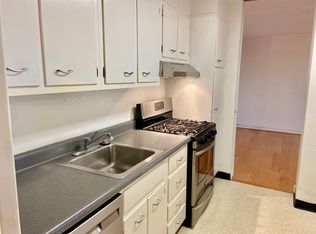 604 S Washington Sq APT 1205, Philadelphia, PA 19106