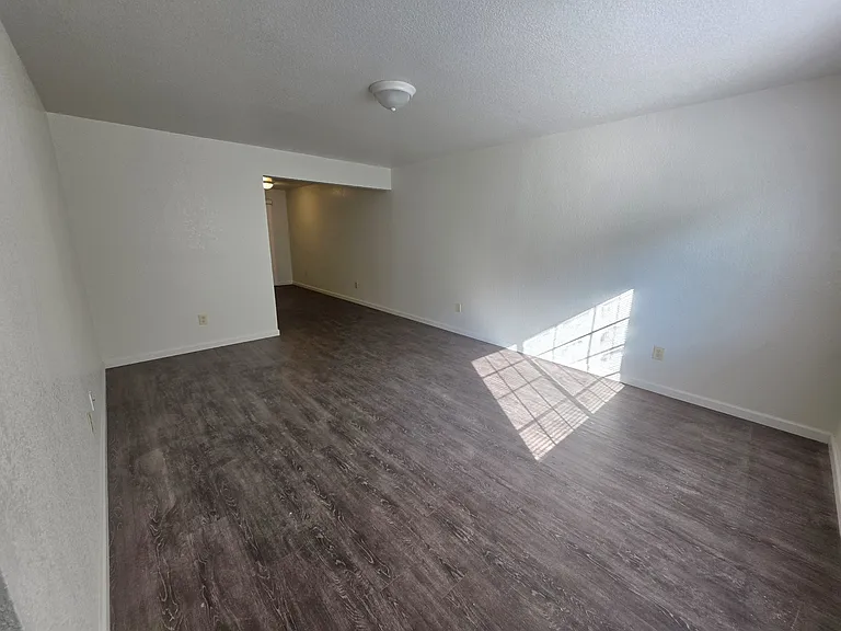 9012 Thornton Rd #4 — Photo 3