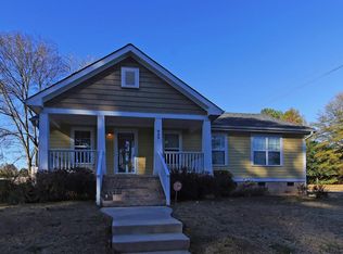 925 Bragg St, Raleigh, NC 27610