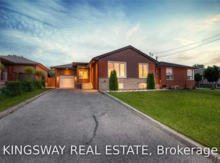 75 Tavistock Rd #2, Toronto, ON M3M2N8