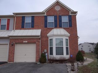 201 Eisenhower Ct, Odenton, MD 21113