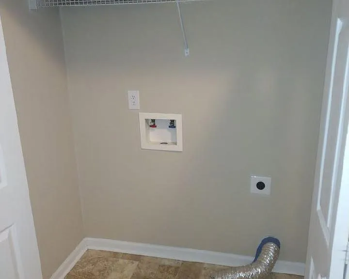 2918 Carey Ct — Photo 14