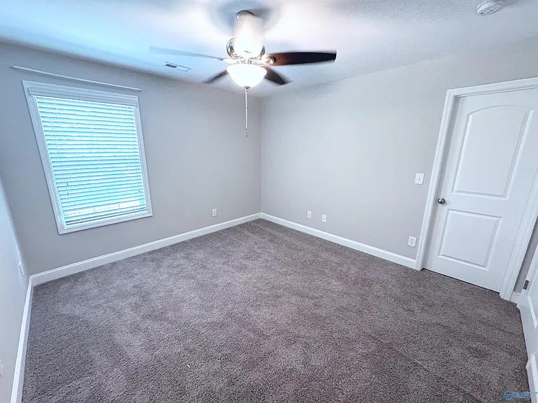 114 Summer Pointe Ln — Photo 26
