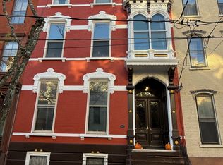 146 Lancaster St #B-2, Albany, NY 12210