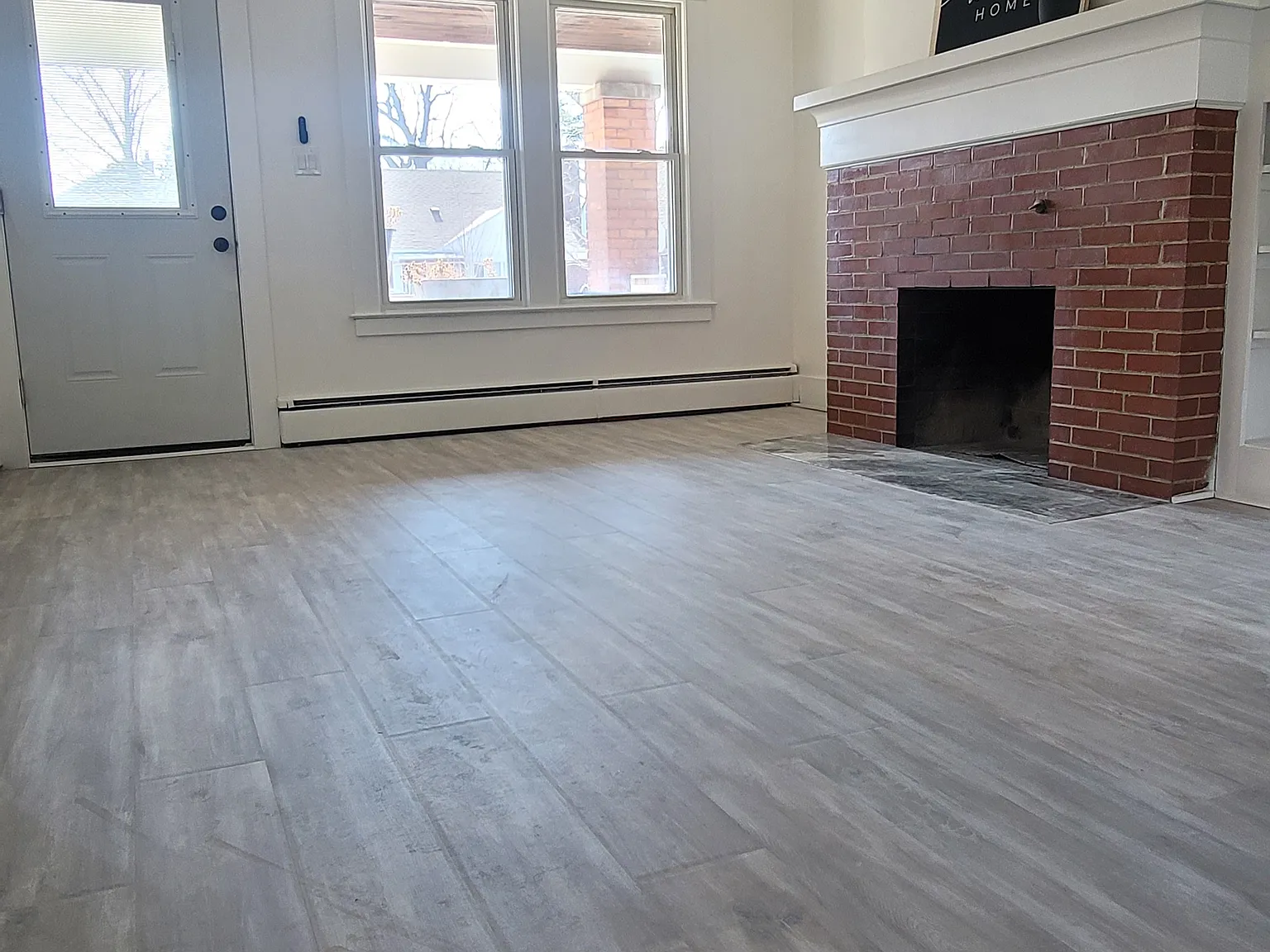 3 bed, 1250 sqft, $2,000 — Photo 3
