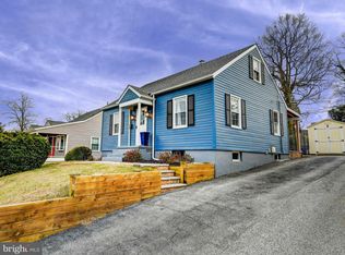 121 Oakway Rd, Lutherville Timonium, MD 21093