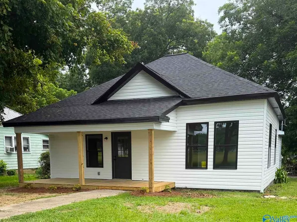314 29th St N, Pell City, AL 35125