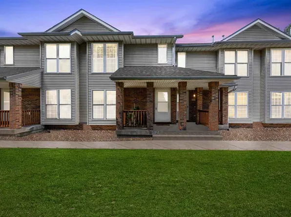 712 W Side Dr, Iowa City, IA 52246