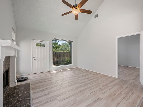 2nd image of 924 Winterstone Dr