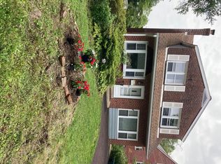 2116 Woodland Rd, Abington, PA 19001