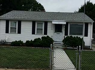 210 London Ave, Pawtucket, RI 02861