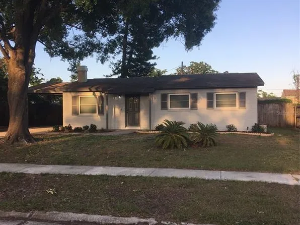 211 Harmony Ln, Brandon, FL 33511