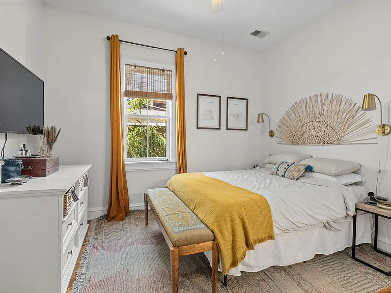 177 Fishburne St — Photo 19