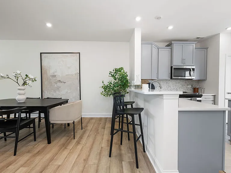 Abode at Greenway — Photo 11