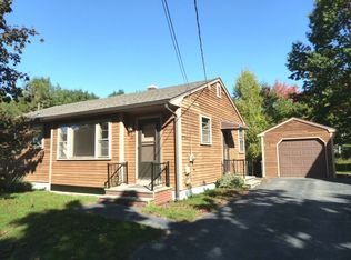 33 Coach Rd, South Portland, ME 04106