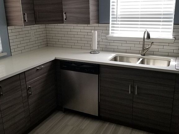 3rd image of 150 Silver Shadow Dr APT E