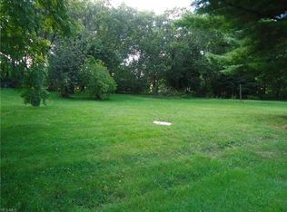 3991 Sweitzer St NW, Uniontown, OH 44685