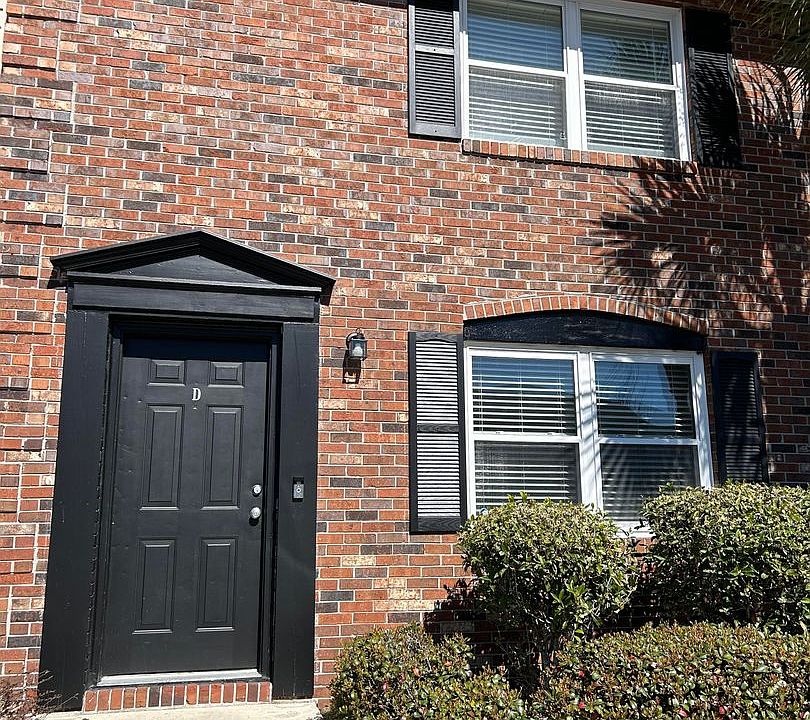 1st image of 415 Parkdale Dr APT 6D