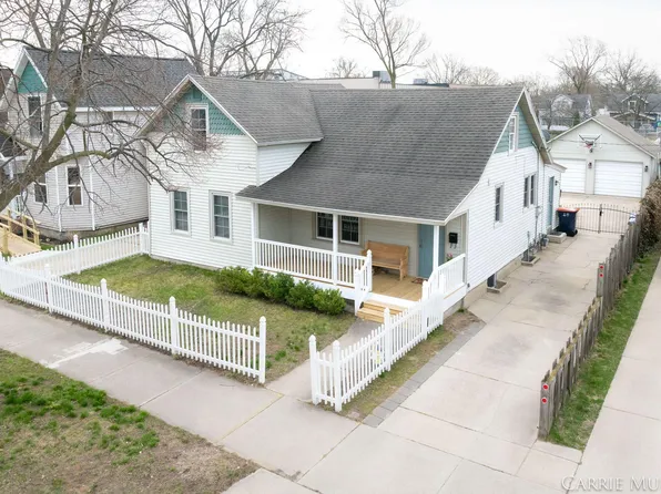 326 W 15th St, Holland, MI 49423