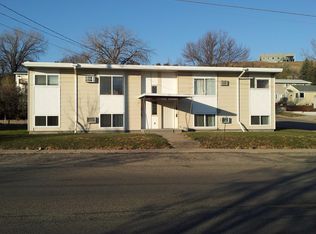 1100 11th Ave NW #3, Minot, ND 58703