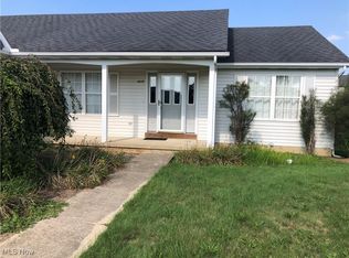 8829 Little Flower Cir, North Ridgeville, OH 44039