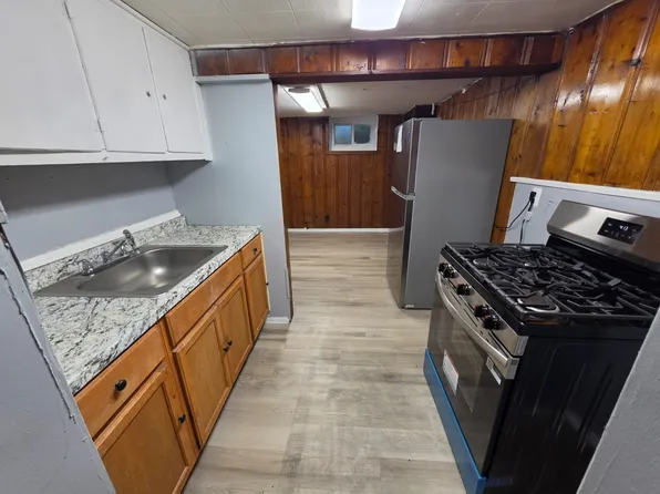 (undisclosed Address), Baltimore, MD 21225