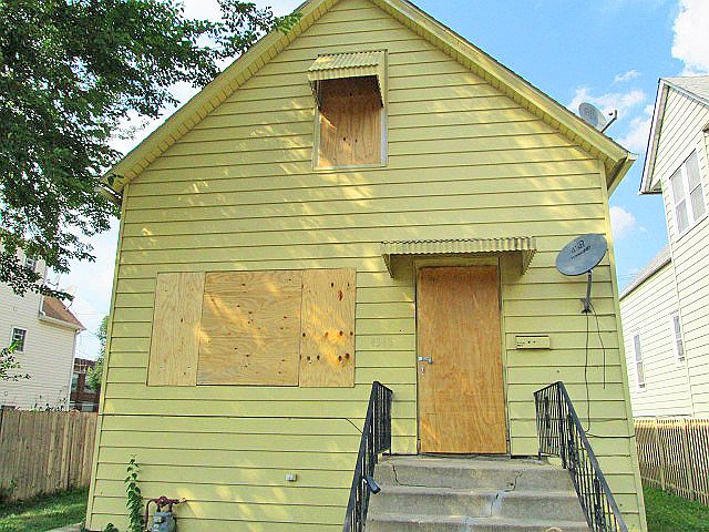 1st image of 4348 W Kamerling Ave