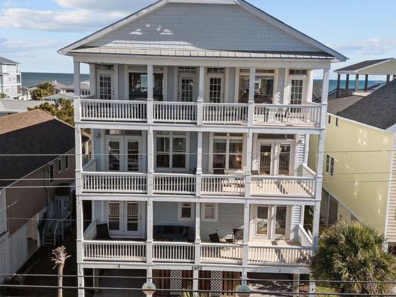 2nd image of 1102 2canal Dr #1