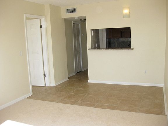 4th image of 13455 NE 10th Ave APT 204