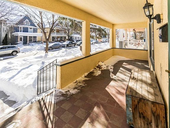 2nd image of 2536 Aldrich Ave S