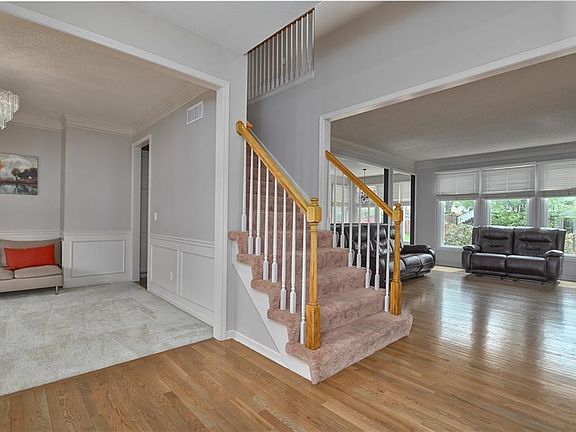 5th image of 8015 W 144th Ter