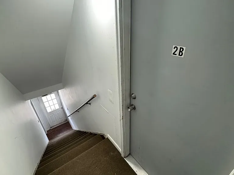 2711 5th Ave — Photo 18