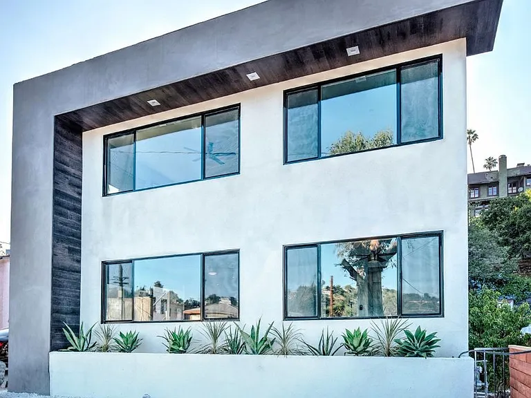 141 San Pascual Ave — Photo 18