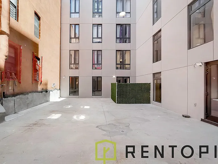 2175 Bergen St #604B — Photo 16