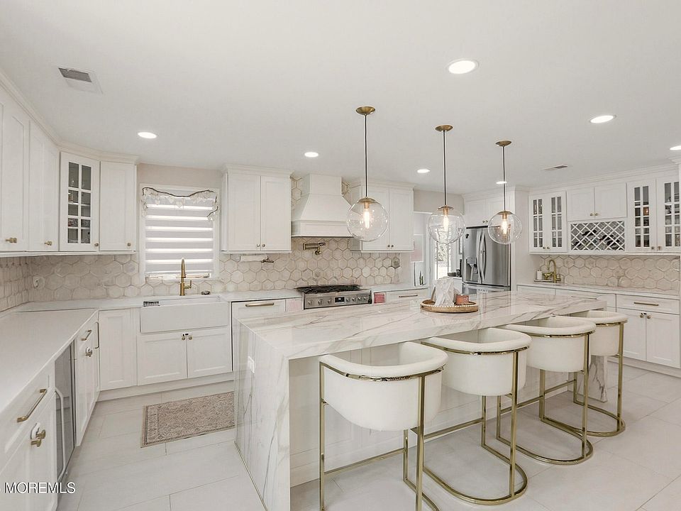 1st image of 24 Butterfly Road