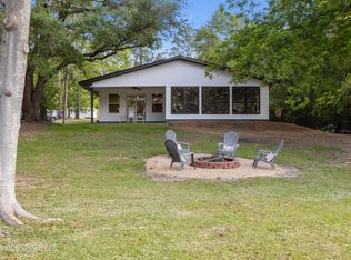 13 Magnolia Dr, Perkinston, MS 39573