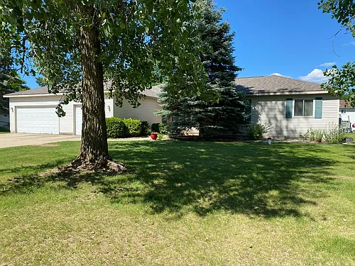 4441 Hillrise Ct NE Photo 1