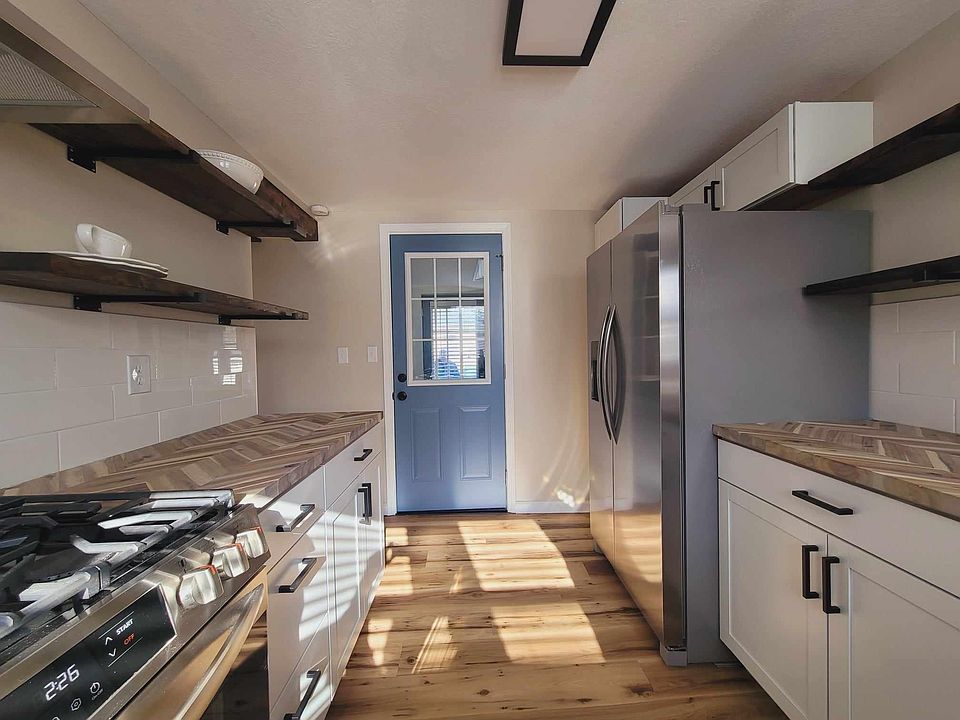 620 W Broadway St Maumee OH Zillow