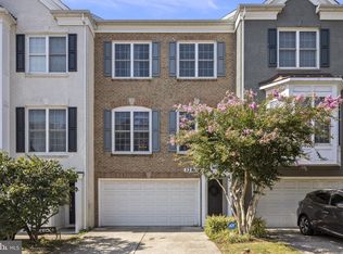 3280 Theodore R Hagans Dr NE, Washington, DC 20018