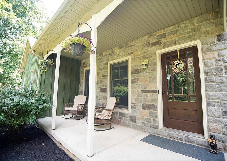 6662 Sweetwood Dr, Macungie, PA 18062 Zillow